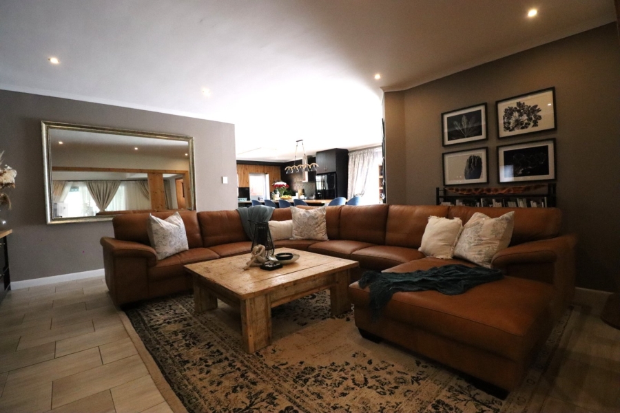 4 Bedroom Property for Sale in Sherwood Eastern Cape